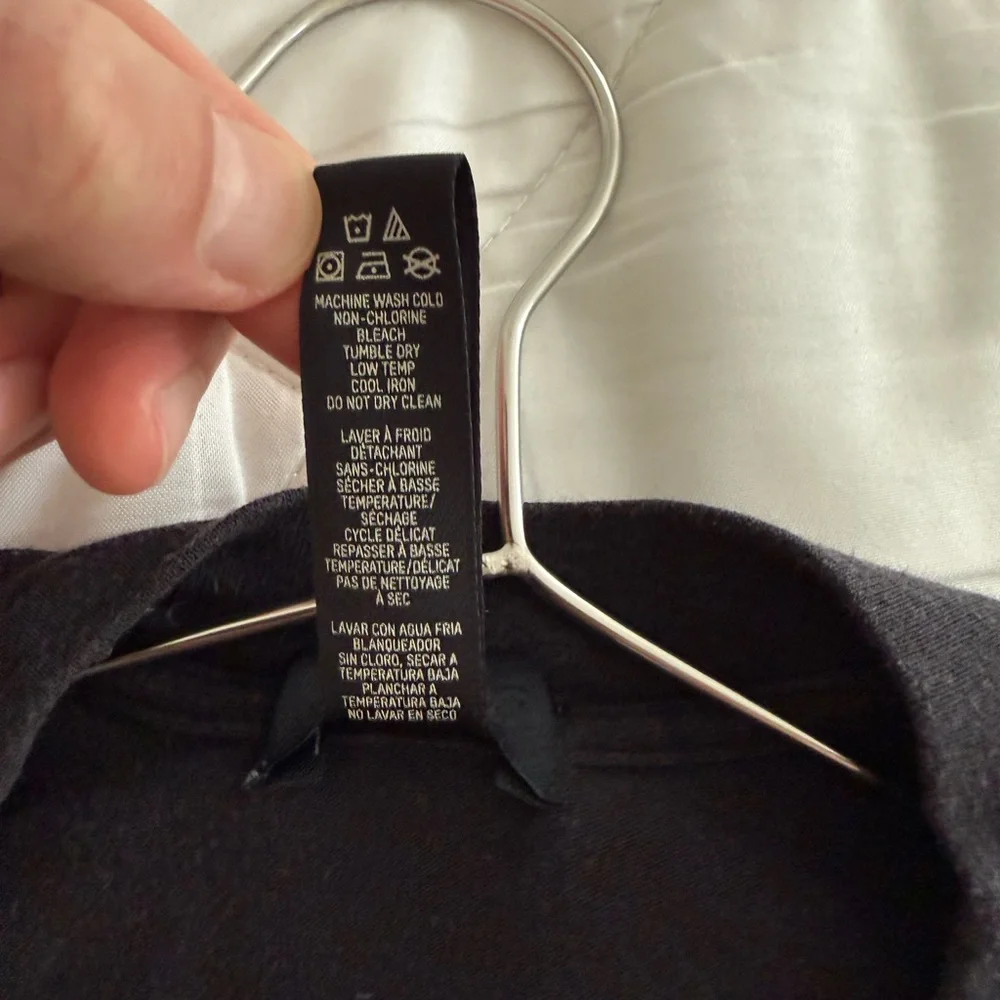 SKIMS boyfriend t-shirt, Onyx, women’s sz small - Picture 7 of 7